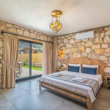 Tas , Sehre Cok Yakin Villa Kaş